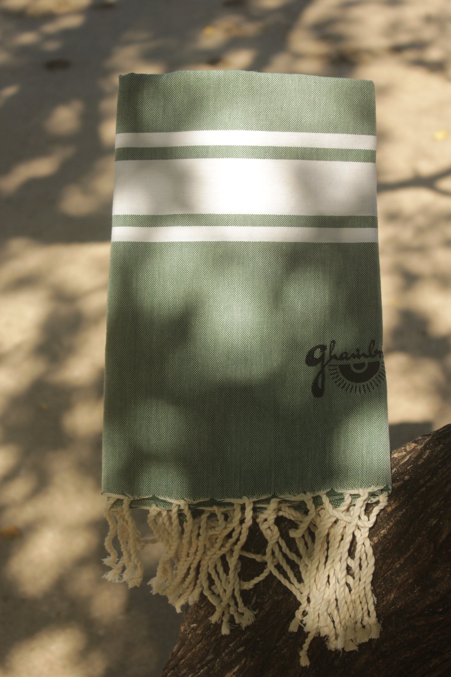 Nefertiti Olive Green