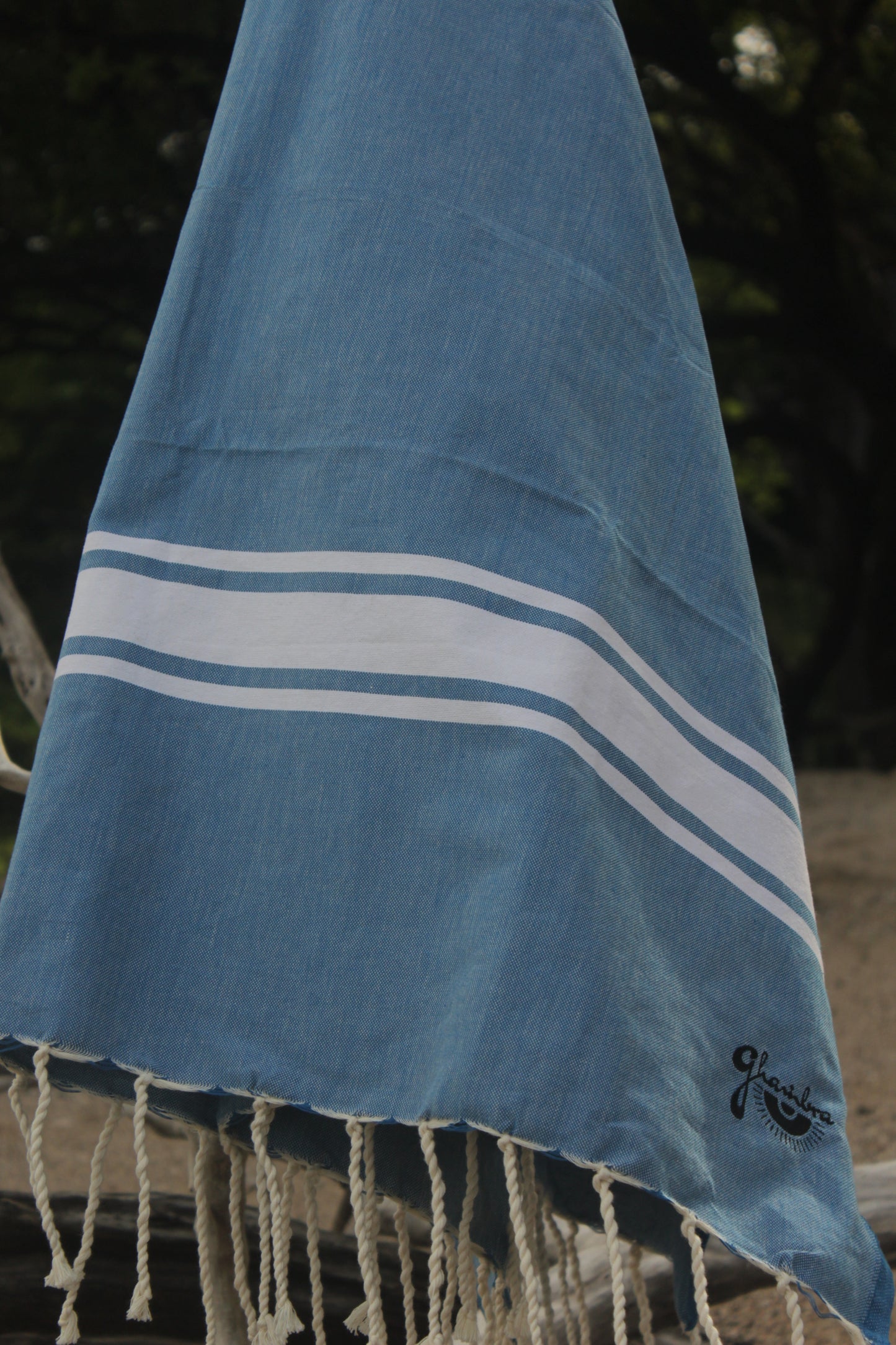 Nefertiti Ocean Blue
